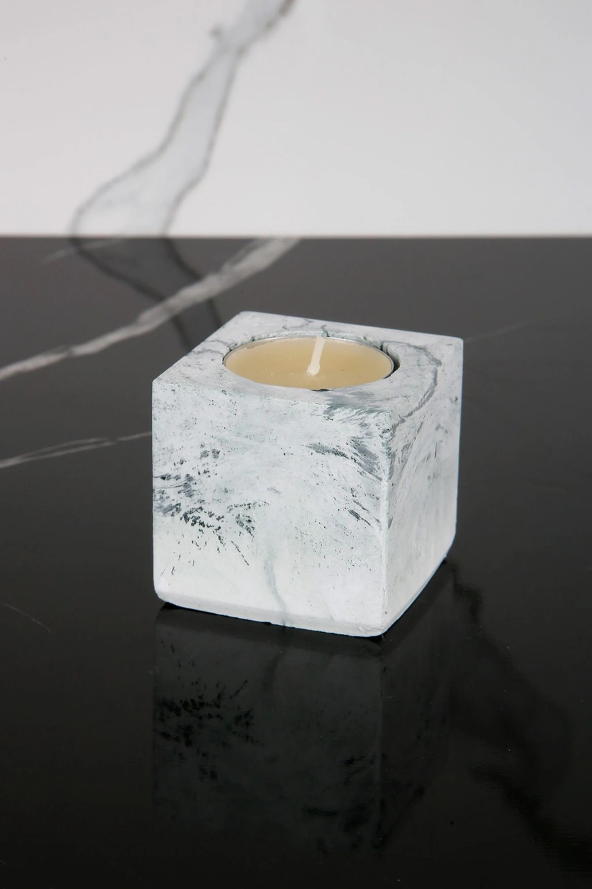 El Yapımı Beton Kare Mumluk Yeşil