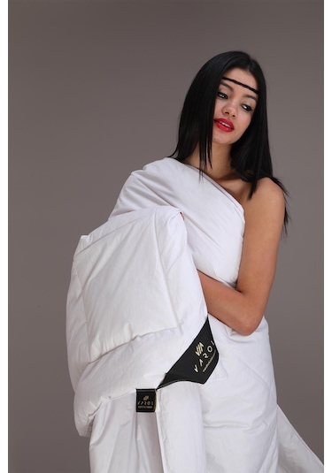 Varol King Size Kaz Tüyü Yorgan + 2 Adet Kaz Tüyü Yastık