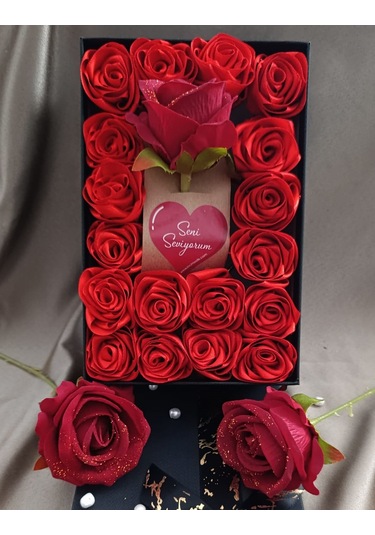 İnci Mode Seni Seviyorum 18+1 Çiçekli Kutu Hediyelik Çiçek Kutusu Siyah