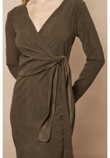Kadın Kadife Kumaş Kruvaze Anvelop Bağcıklı Uzun Kol Diz Altı Elbise-haki Haki