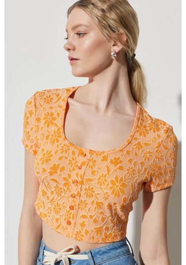 Regular Fit Normal Kesim Bisiklet Yaka Turuncu Crop Bluz Turuncu