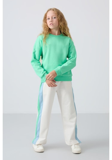 Tommy Life Su Yeşil Pamuklu İçi Tüylü Yumuşak Dokulu Oversize Nakışlı Kız Çocuk Sweatshirt - 75150 Su Yeşili
