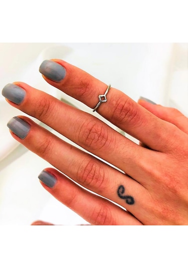 GÜMÜŞ KAPLAMA KARARMAZ DÖRTGEN FİGÜR ALTTAN AYARLI EKLEM YÜZÜK-YÜZÜK35 Gümüş