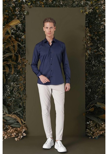 Gk 709 Slim Fit Lacivert Klasik Gömlek Lacivert