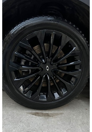 Togg T10f Sedan Jant Kaplama Sticker Set - 19 " Parlak Siyah