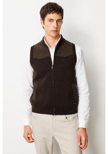 Erkek Hakim Yaka Göğsü Ve Cebi Keçe Yün Yelek K.kahve K.kahve