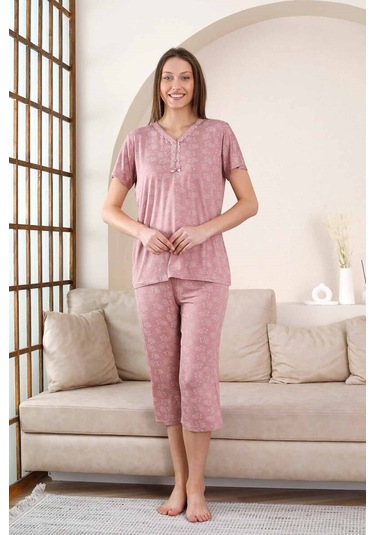 Kadın Gül Kurusu V Yaka Dantel Detay Viskon 3 Düğmeli Kısa Kol Yazlık Kapri Pijama Takımı Gül Kurusu