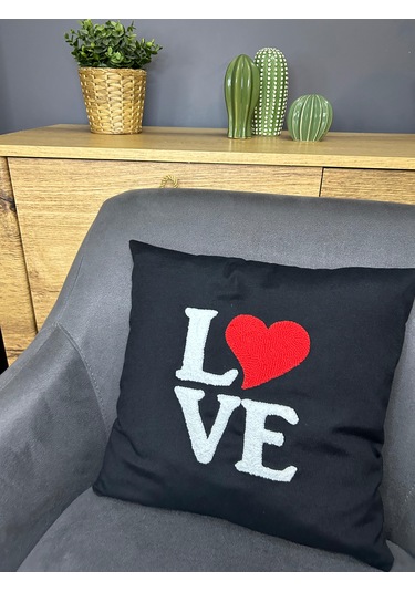 Love Punch İşlemeli Kırlent Kılıfı Tekli 40 40