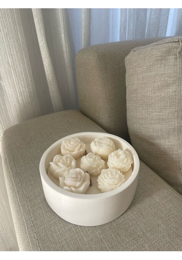 Beton Saksıda Çiçekli Paculi Ve Vanilya Kokulu Soya Mum Beyaz