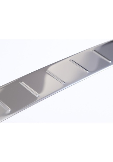 Ebal Otomotiv Peugeot 3008 Krom Arka Tampon Eşiği Taşlı 2016 ve Sonrası