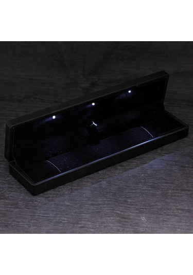 Casera's Gümüş Işıklı Kutulu Taşlı Gurmet Kadın Bileklik Csr2185404 Gümüş