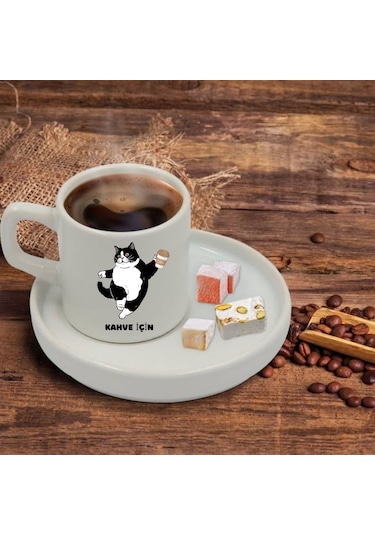 Bir Mola Kahve Molası Ver Tasarımlı Türk Kahve Fincanı Ve Altı Beyaz