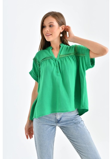 Dantel Detay Kısa Dokuma Bluz Yeşil