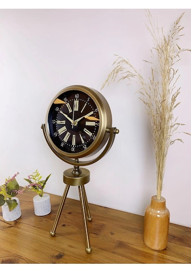 Zentime Eskitme Vintage Üç Ayaklı Duvar Saati Çok Renkli