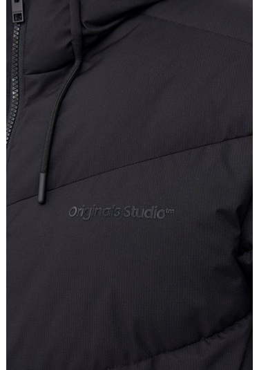 Feminist Siyah Logo Baskili Kapüsonlu Puffer Mont 77724k12238849.01 Siyah