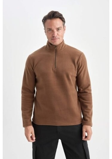 DeFacto Kahverengi Tüylenme Yapmayan Soğuk Geçirmez Regular Fit Dik Yaka Fermuarlı Polar Sweatshirt Y3996AZNSBN267