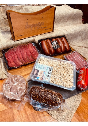 Dayı Yeğen Kayseri Şarküteri Paketi Sucuk Pastırma Mantı Kavurma Salam Sosis 7'li Set