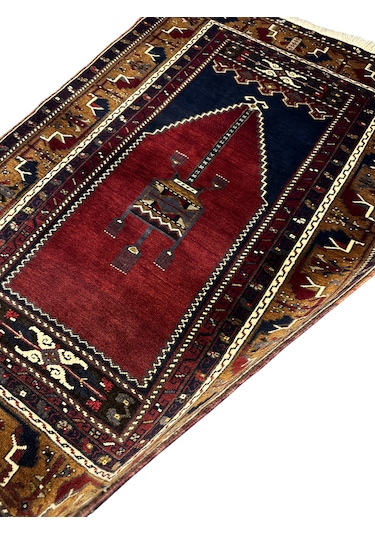 El Dokuma Yahyalı Namazlık 105x160 Kök Boya Yün Seccade
