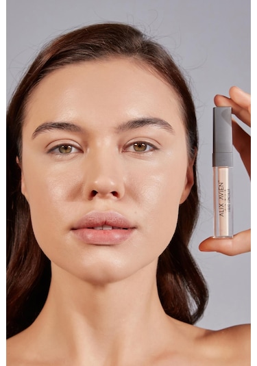 Alix Avien Aydınlık Görünüm Sağlayan Yoğun Likit Göz Altı Kapatıcısı Liquid Concealer 103 Creamy Beige