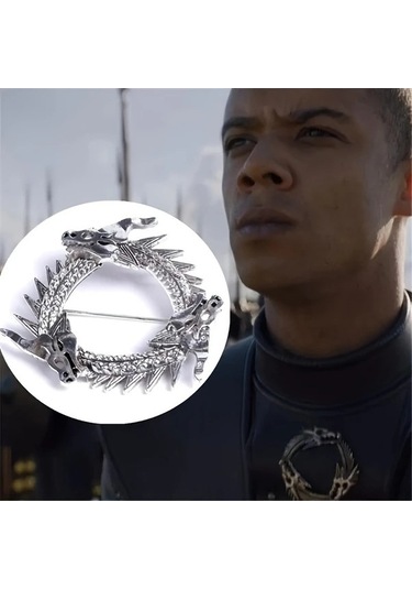 Flybuy Besthome1 1 Adet Moda Gotik Üç Başlı Yuvarlak Rozet Takım Elbise Aksesuarı Gümüş Renk Noel Ürünü Gümüş