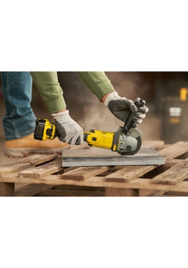 Stanley SFMCG400B + SCD700B-TR +SFM V20 4.0 AH Akü + SFM V20 4A ŞA