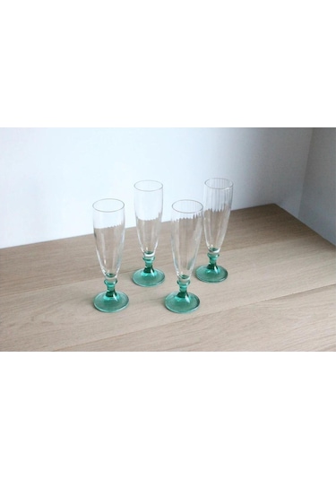 Bormıolı Rocco Cam Kadeh,şarap,şampanya Bardak Seti 6 Adet Italyan Tasarım 4,5x4,5x17cm