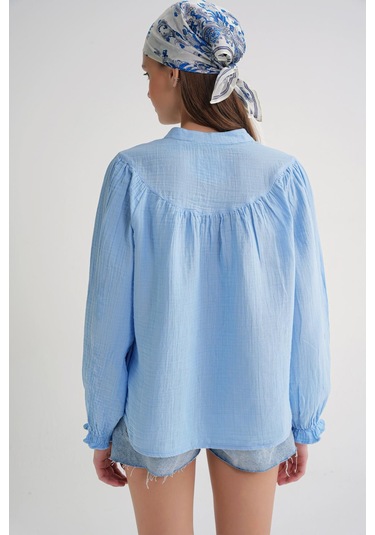 4733 Kadın Büzgü Robalı Uzun Kol Müslin Gömlek Bebe Mavi Bebe Mavi