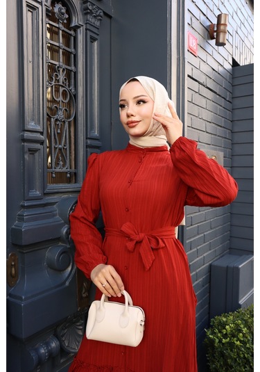 Kadın Kiremit Boydan Düğmeli Eteği Piliseli Kuşaklı Lara Keten Uzun Tesettür Elbise Kremit Kiremit