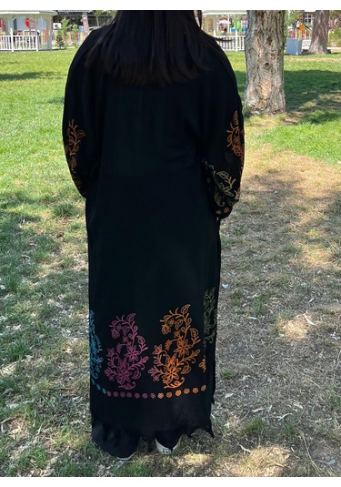 Siyah Renkli Çiçek Desenli Kaftan Kimono Salaş Yazlık Plaj Ve Günlük Kullanım Çok Renkli