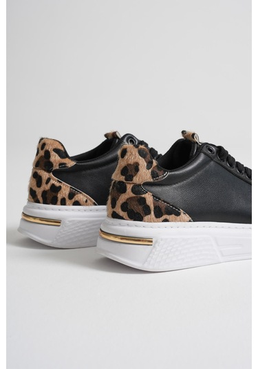Kocadal Kocadal Vega Leopar Detaylı Siyah Kadın Spor Ayakkabı Muhtelif