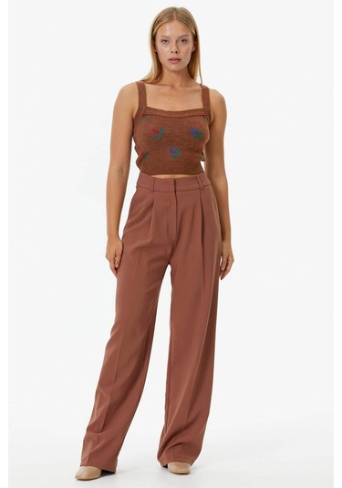 Çiçek Motifli Crop Triko Takım - Taba 001