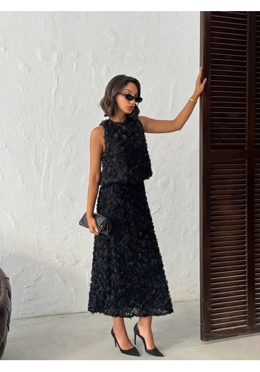 Gül Desenli Tül Etek Siyah