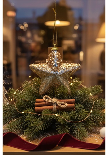 Simli Ve Pul Detaylı Altın Yıldız Yılbaşı Ağaç Süsü