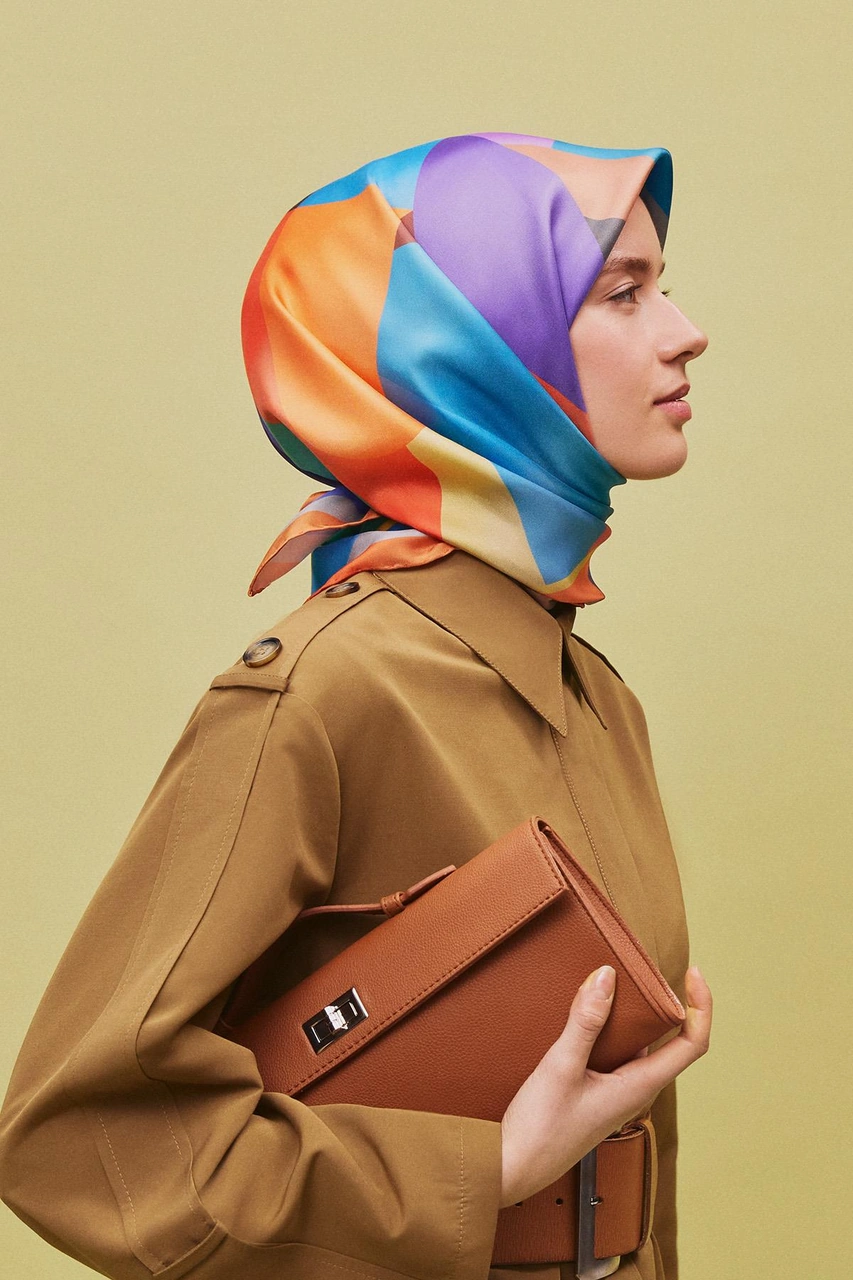 Armine Geometrik Desenli Saf İpek Twill Eşarp 9331d 82 Çok Renkli