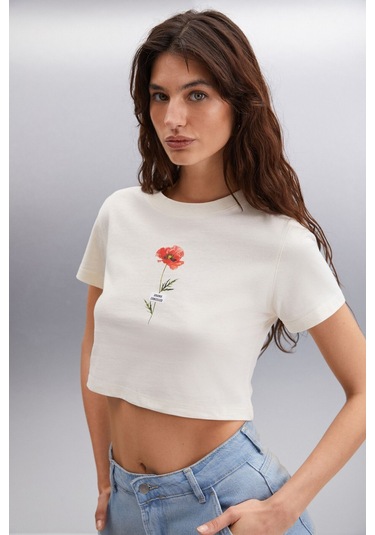 IRMA 100% Pamuk Kadın Crop Vanilya T-Shirt