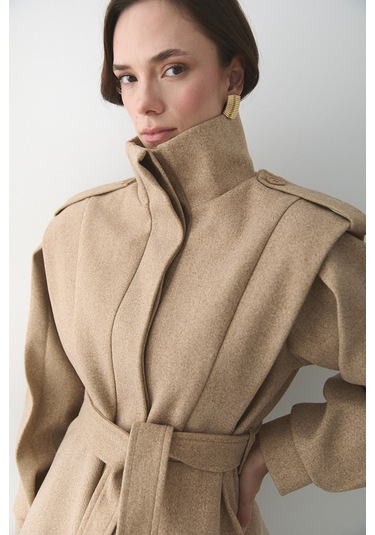 Bej Apoletli Vatkalı Kaşe Kaban - 1005 Bej