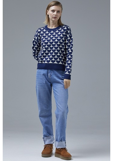 Kalp Desenli Sıfır Yaka Triko Kazak - Lacivert 001