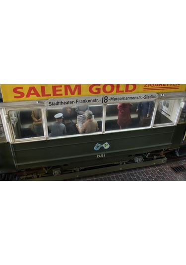 Miniart Avrupa Tramvayı Mürettebat Ve Yolcular