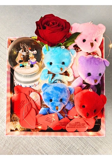 Romantik Hediye Kutusu Işıklı Kalpli Mesajlı Kar Küresi Ve Peluş Ayıcıklarla Dolu Sevgiliye Hediye Renkli