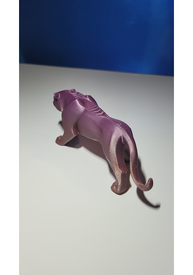 Dobi3d Dekoratif Kaplan Figürü Renk Geçişli 3d Baskı Kaplan Heykeli El Yapımı Masaüstü Dekor Objesi