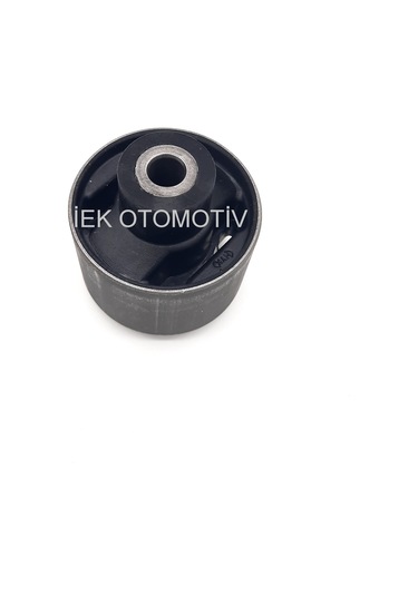 Mitsubishi Carisma Arka Travers Burcu Takozu Mr102063