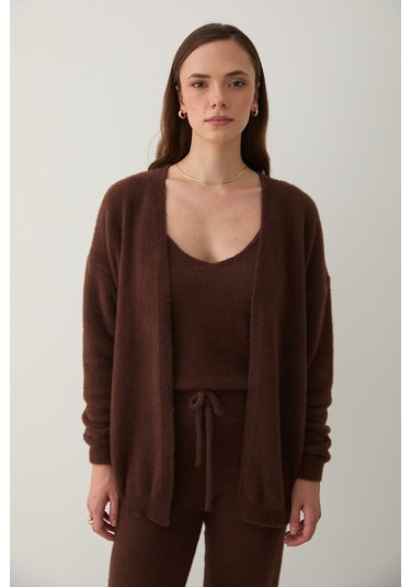 Kahverengi Yumoş Üçlü Takım Kahverengi