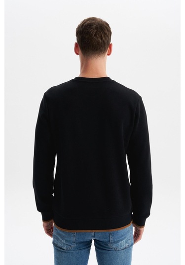 Arma Erkek Regular Fit Selanik Sweatshirt Kazak Karbon Fırçalı, Bisiklet Yaka, Pamuk Polyester, Süs Etiketli K30124697802 Siyah Arma Erkek Regular Fit Selanik Sweatshirt Kazak Karbon Fırçalı, Bisiklet Yaka, Pamuk Polyester, Süs Etiketli K30124697802 Siyah