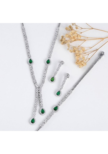 Gümüş Pazarım Zümrüt Taşlı Damla Motifli Rodyum Kaplama Gümüş Düğün Seti Gümüş