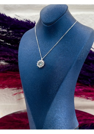 925 Ayar Gümüş Mistik Topaz Taşlı Kar Tanesi Tasarım Zarif Kadın Kolye Gümüş