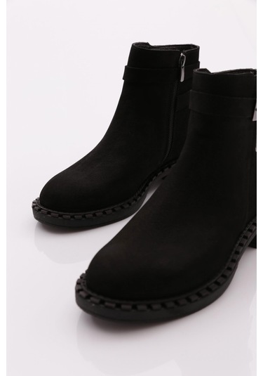 Dgn 050 Kadin Yani Kemerli Klasik Bot 050-2495-R1627 Siyah Nubuk