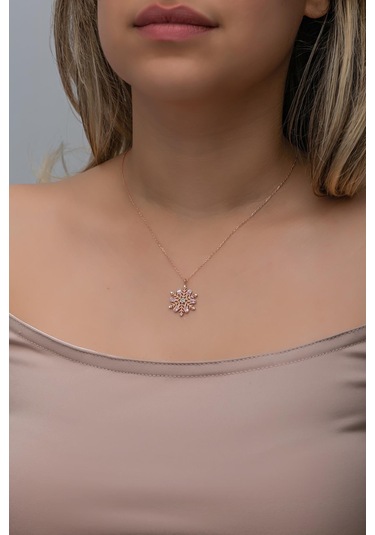 Nereze 925 Ayar Gümüş Rose Kaplama Pembe Taşlı Kartanesi Kolye