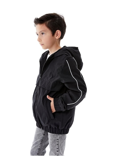 Benitto Kids Erkek Çocuk Kapüşonlu Yağmurluk 51362 Siyah