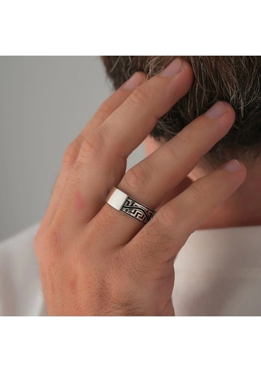 İpek Silver 925 Ayar Gümüş Grek Motifli Üstü Kişiselleştirilebilir Erkek Yüzüğü Çok Renkli