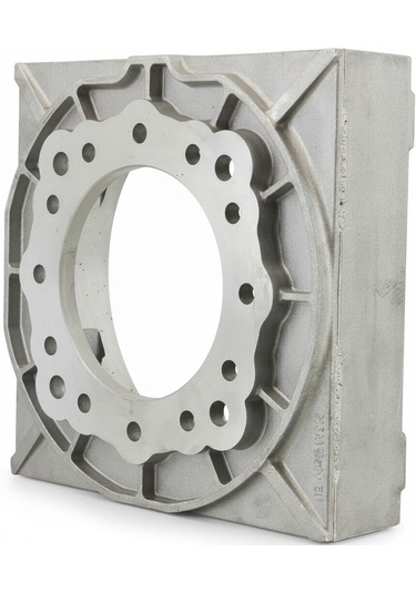 Alternatör Bağlantı Flanşı
